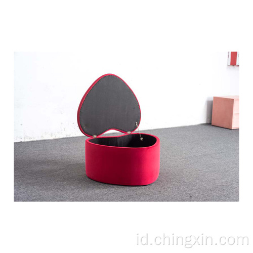 Penyimpanan Red Velvet Ottoman Furniture Ruang Tamu